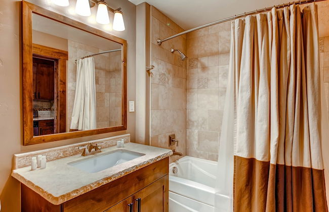 Trailhead Lodge - Photo 55