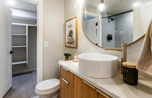 Modern Style Apartment Near Canyon RSL and expo - Foto 17