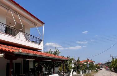 Dimitra House Entire apartment with balcony and view - Photo 23