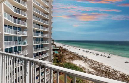 Beachfront - Renovated - Gulf view Bedroom - FLPCB5 - Foto 4