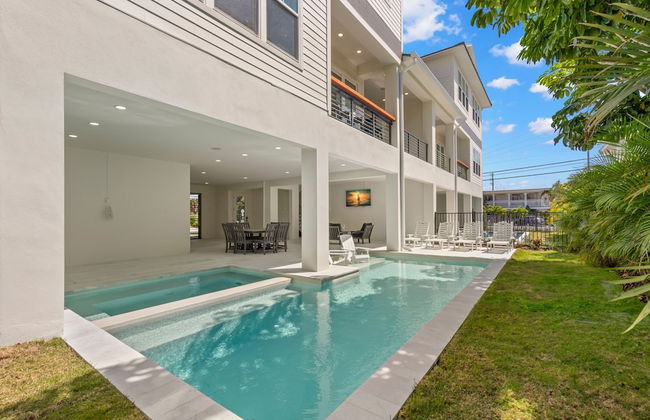 The Gemma Collection - 4 Stunning CWB Pool Homes - Foto 44