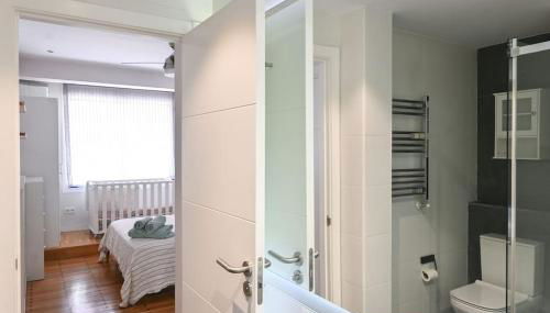 For You Rentals Apartamento TEMPORAL céntrico en Chamartín DFE5 - Foto 2, towels, Shower