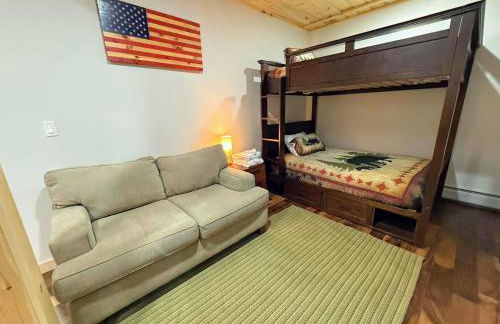 2S New log cabin in Bethlehem - privacy, firepit, great location! - Photo 20