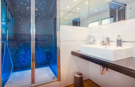 LUXURY ATTIC With Private Pool - Foto 16