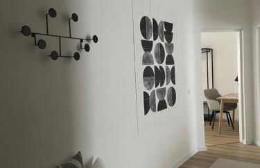 ApartNaest Radeberg - vollausgestattete 1 - bis 4-Zimmer Apartments l 24h Zugang per Code l Check-in Anleitung über Posteingang l Parkplatz auf Anfrage l Frühstück optional - Foto 17