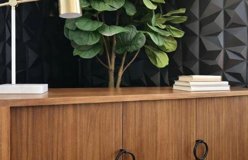 Private Oasis with Spacious Backyard - Foto 48