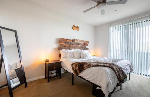 The Treehouse Spacious & Fun 2BR Retreat in the Heart of the Domain - Foto 14