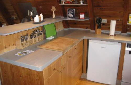 Nurdachhaus auf großem Grundstück - Foto 8