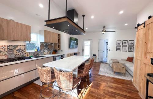 Oceanside Rooftop Retreat Sleeps 4 - Foto 2