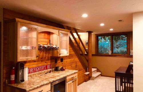 Luxe Spa Cabin: Hot Tub + Sauna + Fire - Foto 22