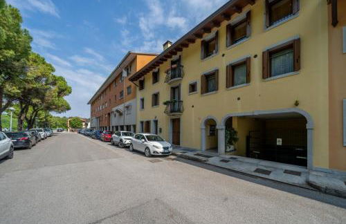 GuestHost - Lovely Apartment X6 with Balcony - Foto 23