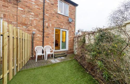 NEW! 2BR House in Leamington Spa by Clarendon Stays , Ideal for Professionals, Free Parking, WiFi, Smart TV! - Foto 30