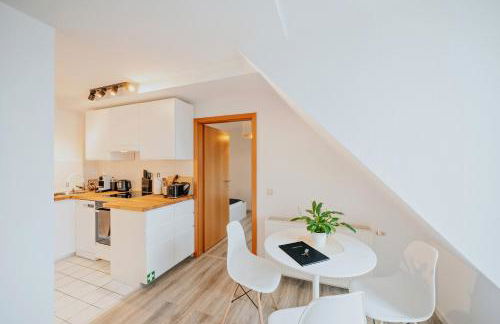 Bliss Place - Serviced Apartment - Arbeitsplatz, Zentral, Küche, Waschmaschine, SmartTV - Foto 10