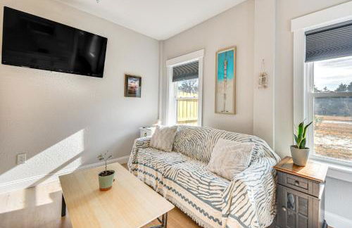 Outer Banks Couples Escape Near Beach and Gardens! - Foto 2