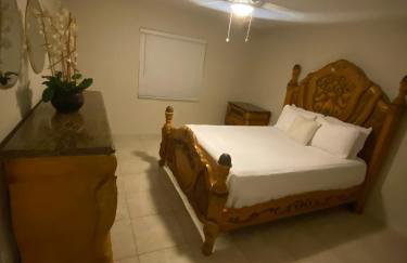 Cozy 3-BR Villa in Sun n Lake - Foto 16