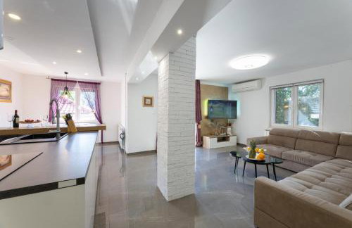 Holiday Home Zrincy - Photo 15