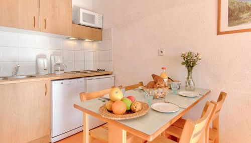 Vacancéole - Les Balcons du Soleil - Foto 5, stove, dishwasher, minibar