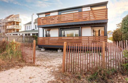 Sojourn 2 BR Beach Side Bliss Tide Suite - Photo 1