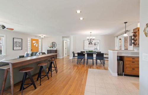 High-End Finger Lakes Escape - Expansive Game Room, Cozy Firepit, & Scenic Views - Foto 18