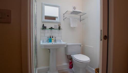 The Garden Suite Annex, Hoole by Rework Accommodation - Foto 4, towels, Shower