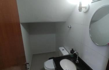 Sobrado grande disponível em ótima localização - Foto 12