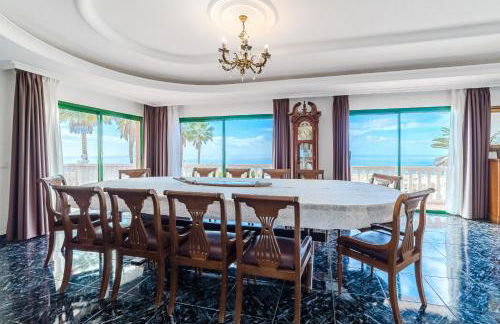 Authentic Canarian villa with Pool and ocean views - Foto 10