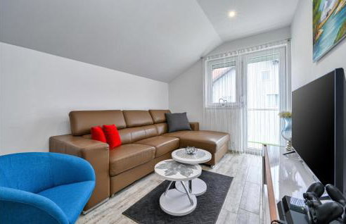 Beautiful Home In Dugo Selo - Foto 16