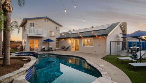 Sunlit Oasis with Heated Pool and Jacuzzi 20 minutes to Disneyland - Foto 2
