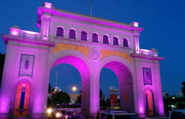 Guadalajara Night Tour - Photo 2