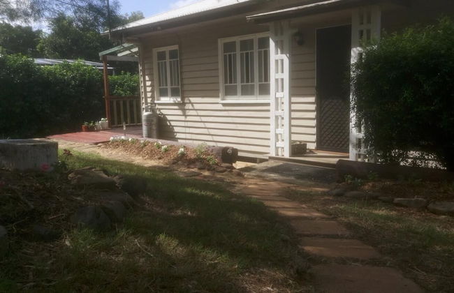 Boonah Cottage - Photo 17