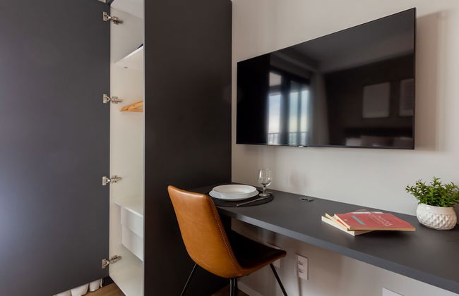 Charlie Nik Vila Mariana - Foto 22