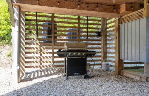 7 Min Walk to the Beach - Completely Renovated - Foto 28