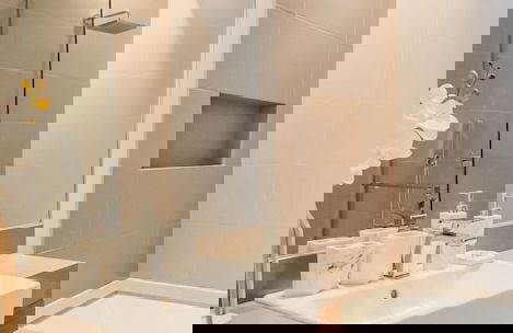 Aya - Sophisticated 1BR Apartment in CityWalk with Views - Photo 35