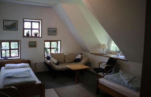 Erlenhof-Steinau-Fachwerkhaus-mit-Reetdach - Foto 8