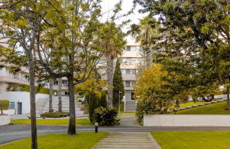 Lux Apt in Priv Condo with Pool, near Beach, Parking & Easy Access to Lisbon - Foto 63