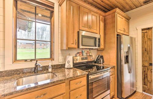 Putt-Putt, Pickleball and Trails Glenville Getaway - Foto 9