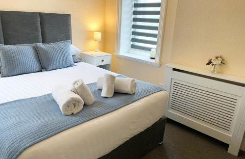 Burlington Mansions - FREE ALLOCATED PARKING - 8 mins walk to the beach - Gym - Pool Table - Brought to you by Coastline Retreats - Photo 10