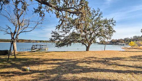 Tow Retreat on Lake Buchanan with Dock and Kayaks! - Foto 3