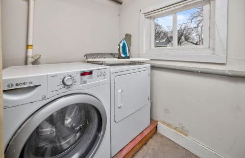 Prime Ames Location 2BR 1BA Near ISU - Foto 46