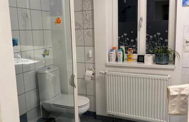 Ruhig gelegene Wohnung direkt am Schlosspark - Foto 8