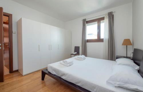 Bicocca, Free PARKING, Private Garage, Metro M5 200m, Garden, Kids & Pet Friendly - Foto 21