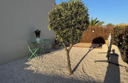 Villa Moana Lagune 4 chambres, 4 salles de bain, piscine privative chauffée à 30 degrés toute l année, balnéo, terrain de pétanque privé, ping-pong - Foto 8