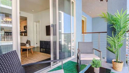 Spacious 2BD 2BA with Huge Balcony, Near Venice Beach & Fun! - Foto 5