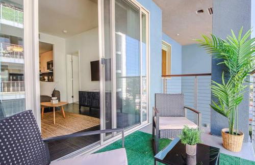 Spacious 2BD 2BA with Huge Balcony, Near Venice Beach & Fun! - Foto 5