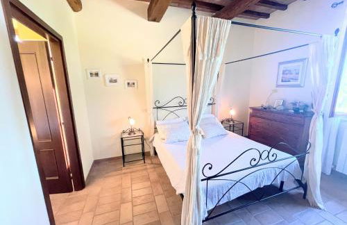 Detached Villa - Sleeps 10 - Pool - Pergola - Playground for Children - Wifi - Photo 46