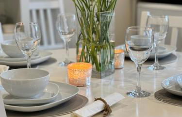 'BRAMLEY FALL COTTAGE' NEW AVAILABILITY - Attached Cottage,3 Bedrooms-1 on ground level, SLEEPS 6-2 Bathrooms, Wittering and Chichester easy drive, Child friendly,Small Breed Dog Friendly 2 max, Parking-EV Point - Foto 7