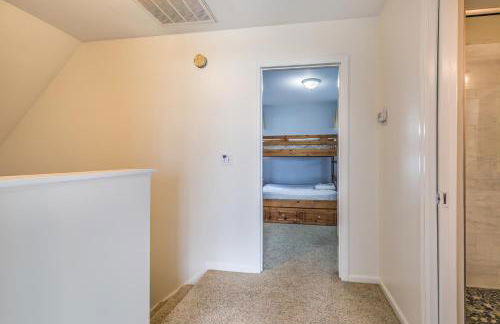 NEW LISTING! Views of Intracoastal Waterway - Sleep 4 - Foto 26