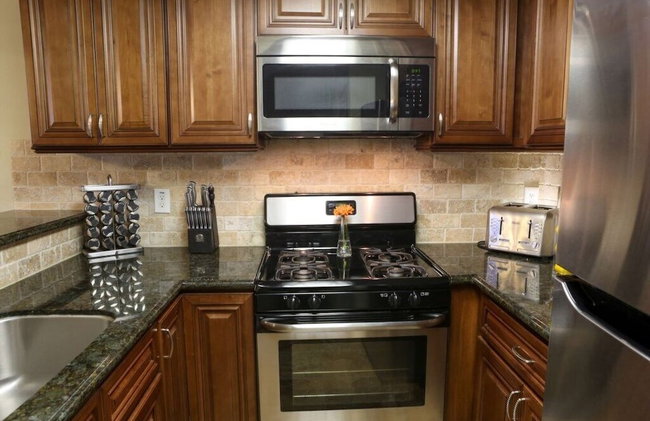 Luxurious 2 Bedroom Condo Shortest Walk To Disney - Foto 11
