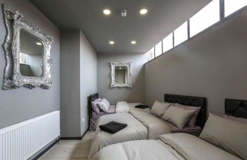 Manhattan Suite - sleeps 24! Heart of Liverpool - Foto 9