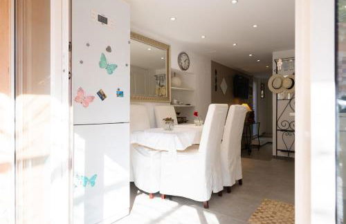 Appartement de caractère Le Camélia, 56m², dans propriété au calme avec piscine by le Mas de Louise et Sacha - Foto 6